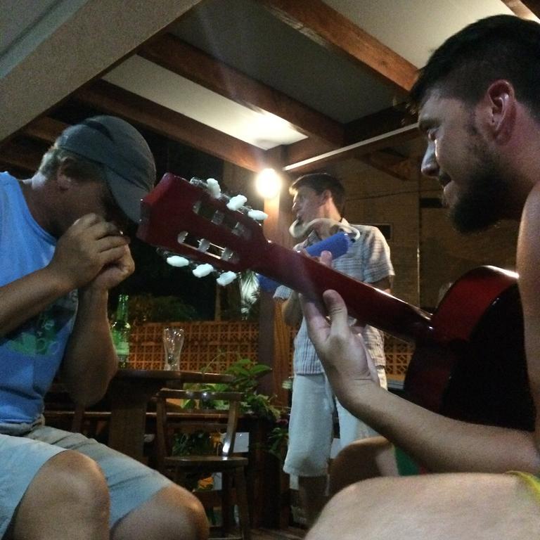 Hostel Toca Da Moreia 邦比尼亚斯 外观 照片